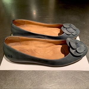 Cute Blue Born Flower Flats